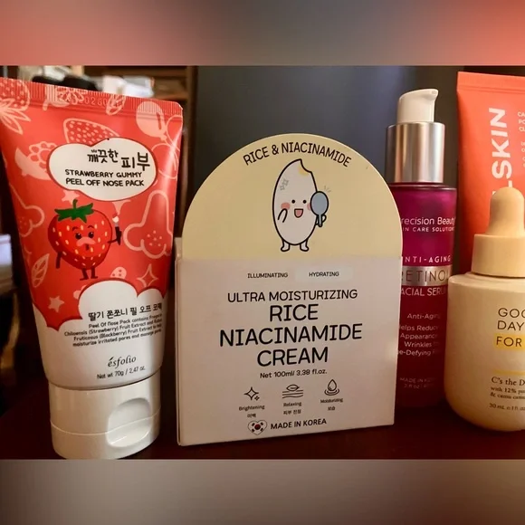 Large asian skincare bundle - Picture 2 of 7